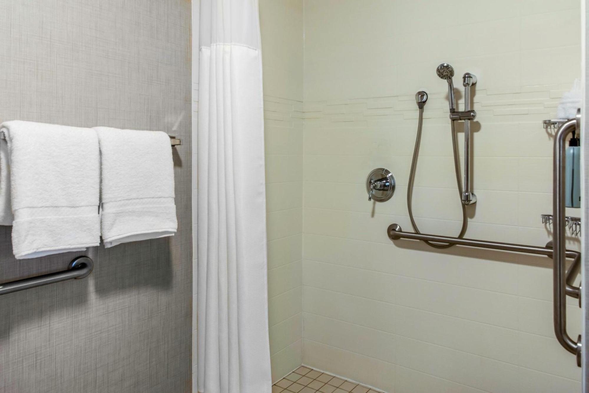Residence Inn By Marriott Yonkers Westchester County Екстериор снимка